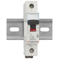 Leitungsschutzschalter 403437 C-32A 1-polig 6kA