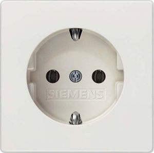 5UB1853 SCHUKO Steckdose mit Abdeckplatte 68*68M