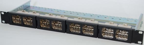 Panel 8Port grau (7035) 0-2153112-1 Panel 8Port grau (7035) 0-2153112-1