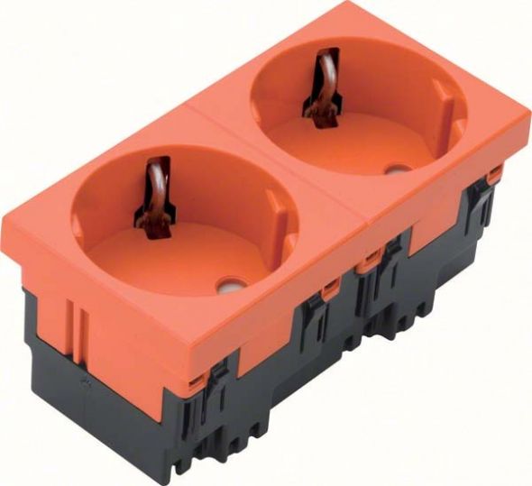 Schuko-Steckdose ESR233 or Schuko-Steckdose ESR233 or