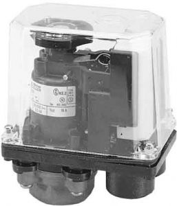 MOELLER MCSN11 DRUCKWAECHTER,3 POLIG 400V
