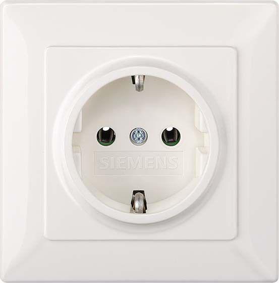 Steckdose 5UB1580 titanweiß Steckdose 5UB1580 titanweiß
