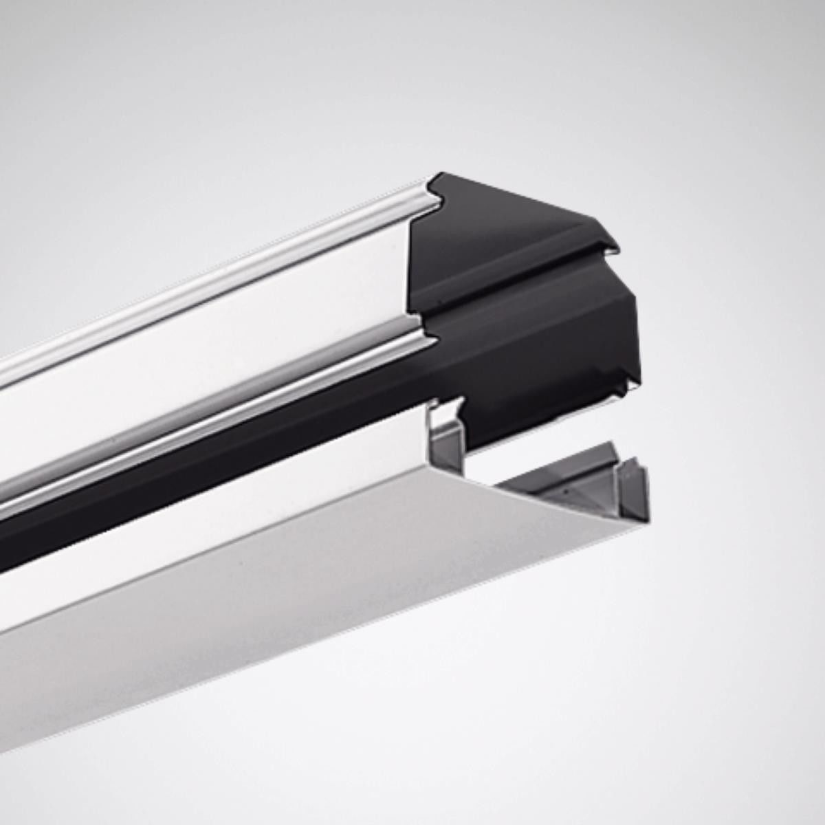 Blindabeckung 07650IP BL L75 01 Blindabeckung 07650IP BL L75 01