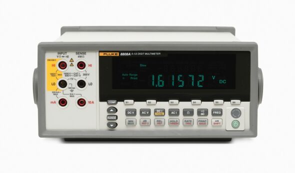 5,5-Digit-Multimeter 8808A 240V 5,5-Digit-Multimeter 8808A 240V