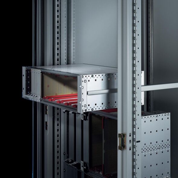 X-C-Profil eurorack/ 24562451 (VE2)