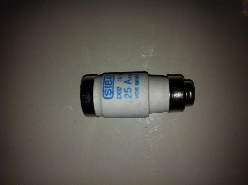 D02-Sicherungseinsatz 1002807.20 D02-Sicherungseinsatz 1002807.20