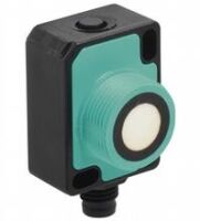Ultraschallsensor UC800-F77S-IU-IO-V31