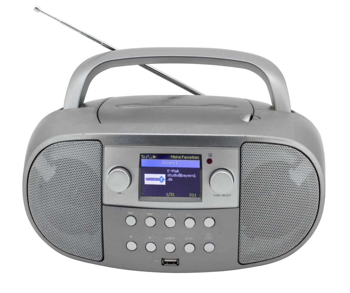 DAB+/CD Boombox SCD7600TI Titan