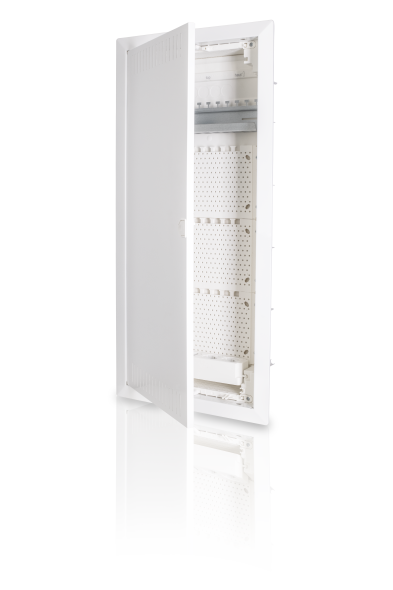 HW/UP Kommunikationsverteiler, 4-reihig mit Montageplatte und 3-fach-Steckdose JUMBO48K