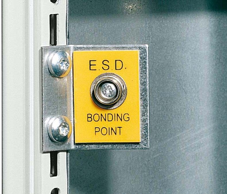 ESD-Anschlußpunkt DK 7752.950 ESD-Anschlußpunkt DK 7752.950
