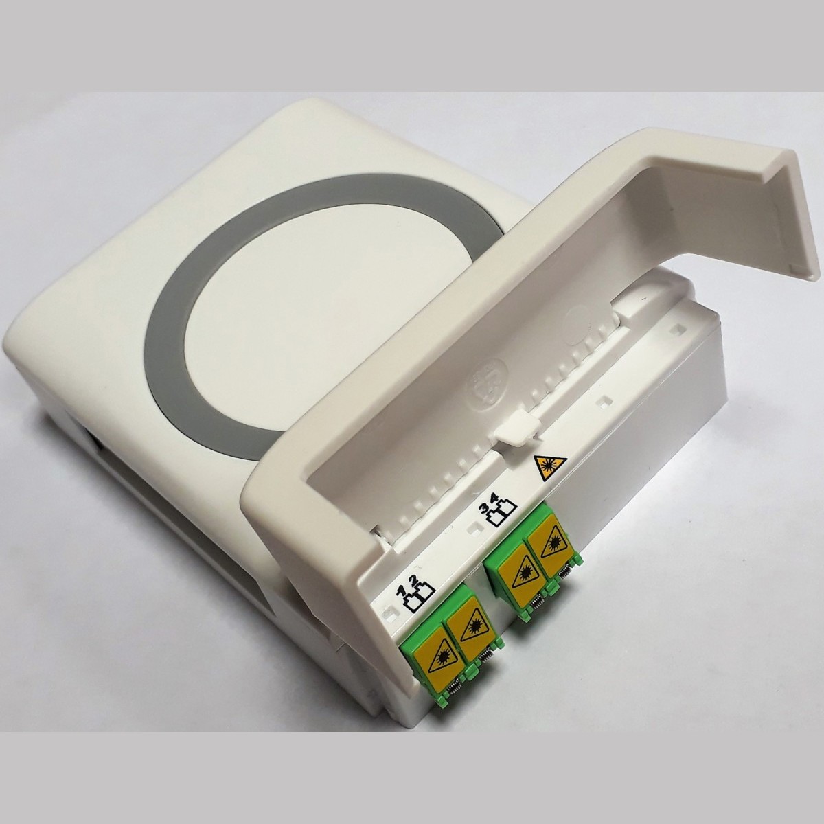 FTTH-Aufputzdose T2 IO1188660201